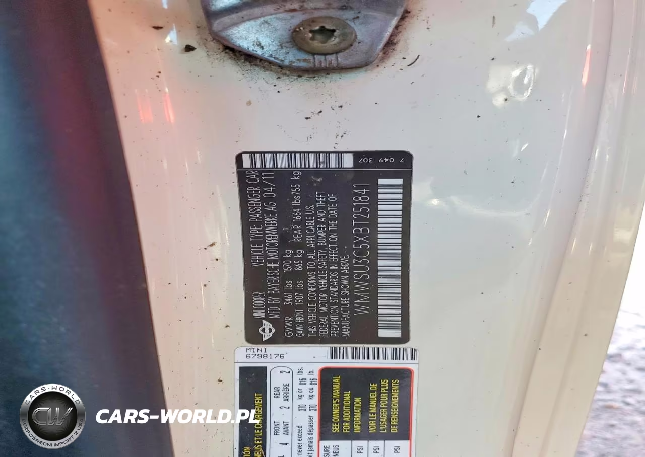 2011 Mini Cooper VIN:WMWSU3C5XBT251841 - 12