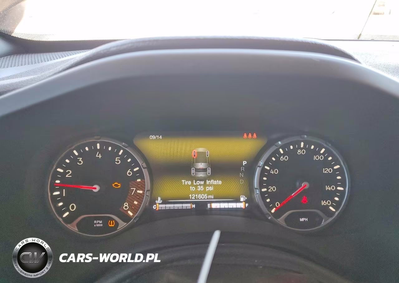 2019 Jeep Renegade Latitude VIN:ZACNJABB4KPK49578 - 9