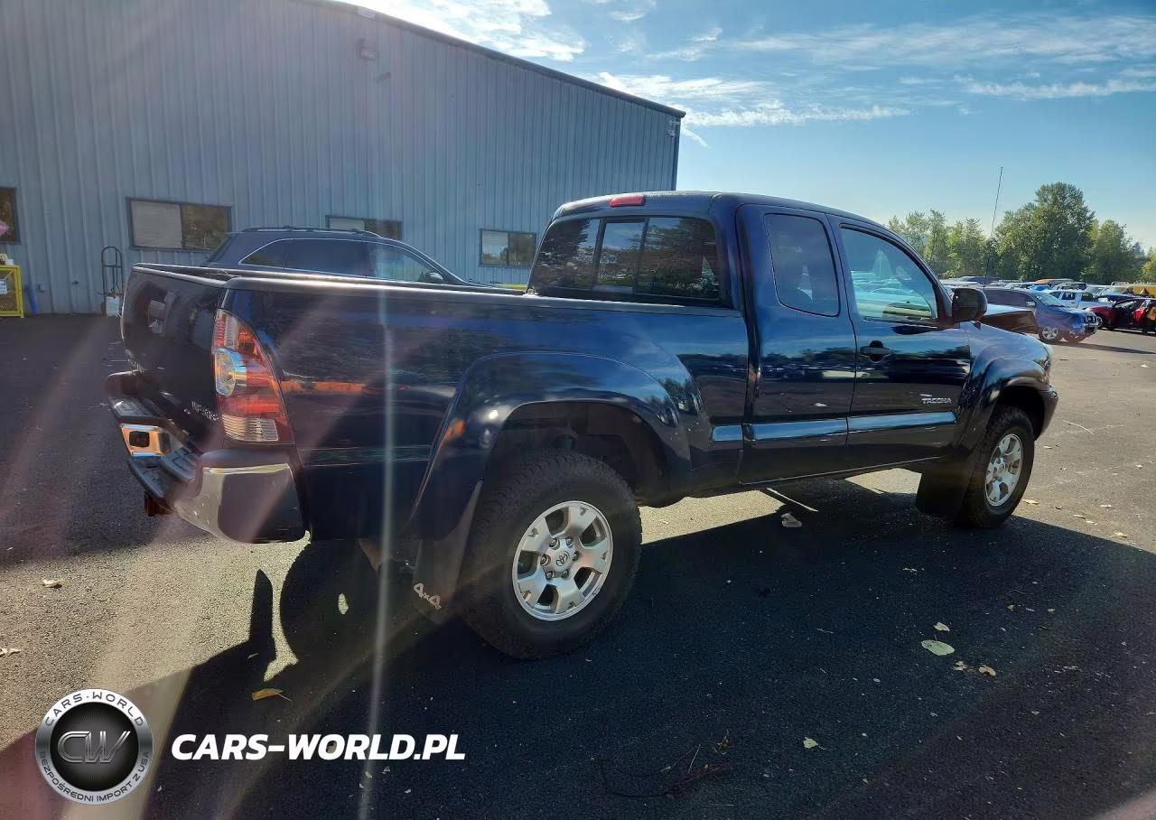 2013 Toyota Tacoma V6 VIN:5TFUU4EN1DX051196 - 3