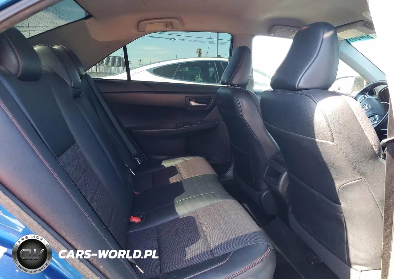 2017 Toyota Camry Se VIN:4T1BF1FK6HU634788 - 10