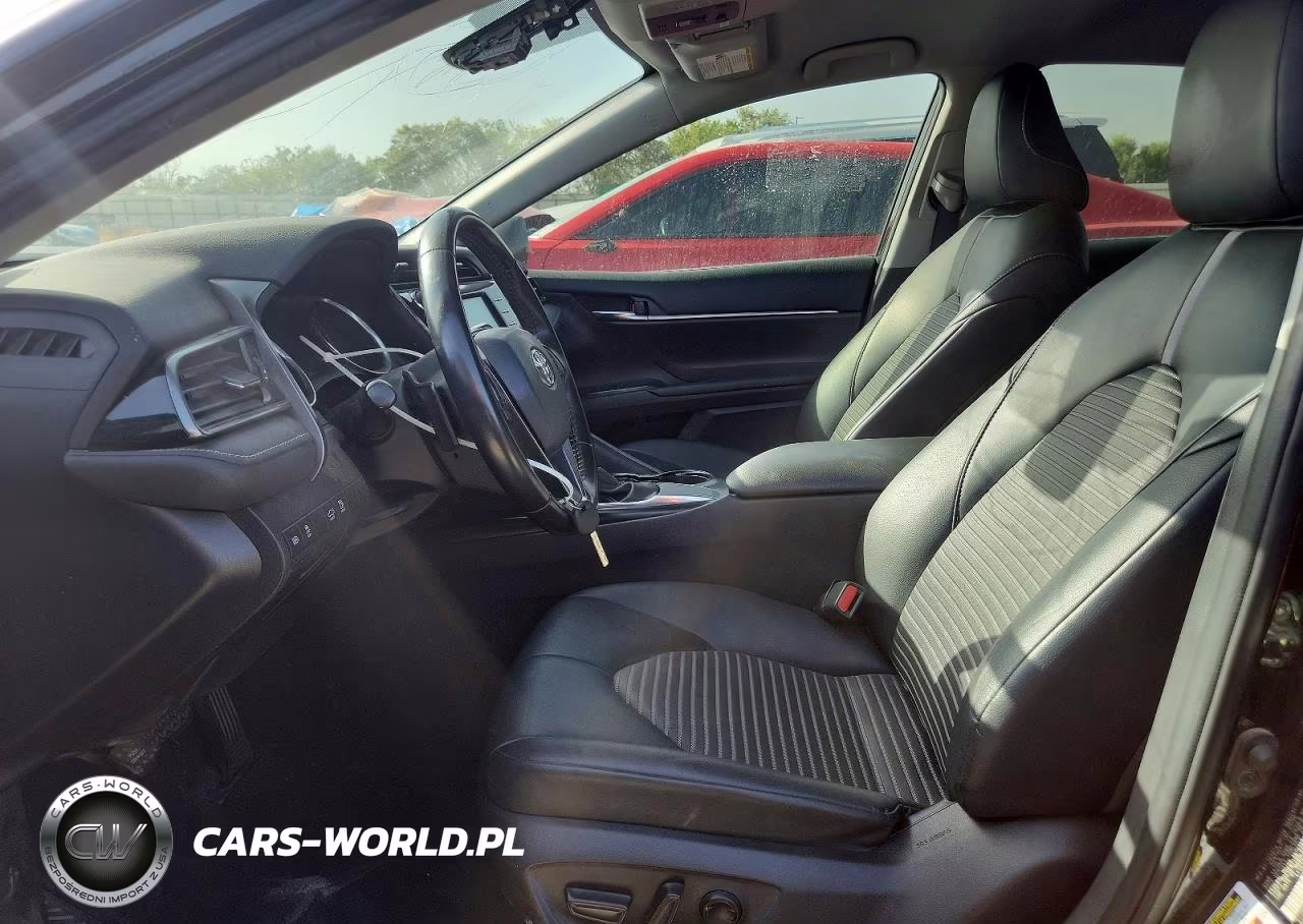 2020 Toyota Camry Se VIN:4T1G11AK9LU952134 - 7