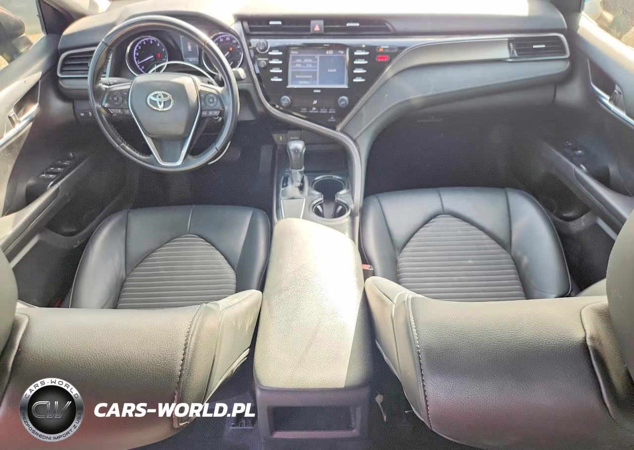 2020 Toyota Camry Se VIN:4T1G11AK9LU952134 - 8