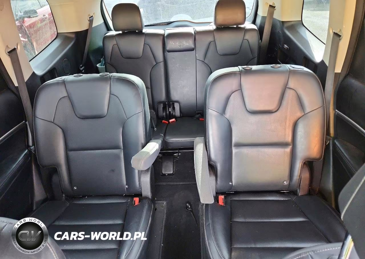 2022 Kia Telluride S VIN:5XYP6DHC3NG228904 - 10