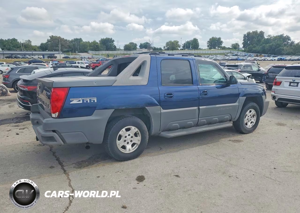 2002 Chevrolet Avalanche C1500 VIN:3GNEC13T72G125771 - 3