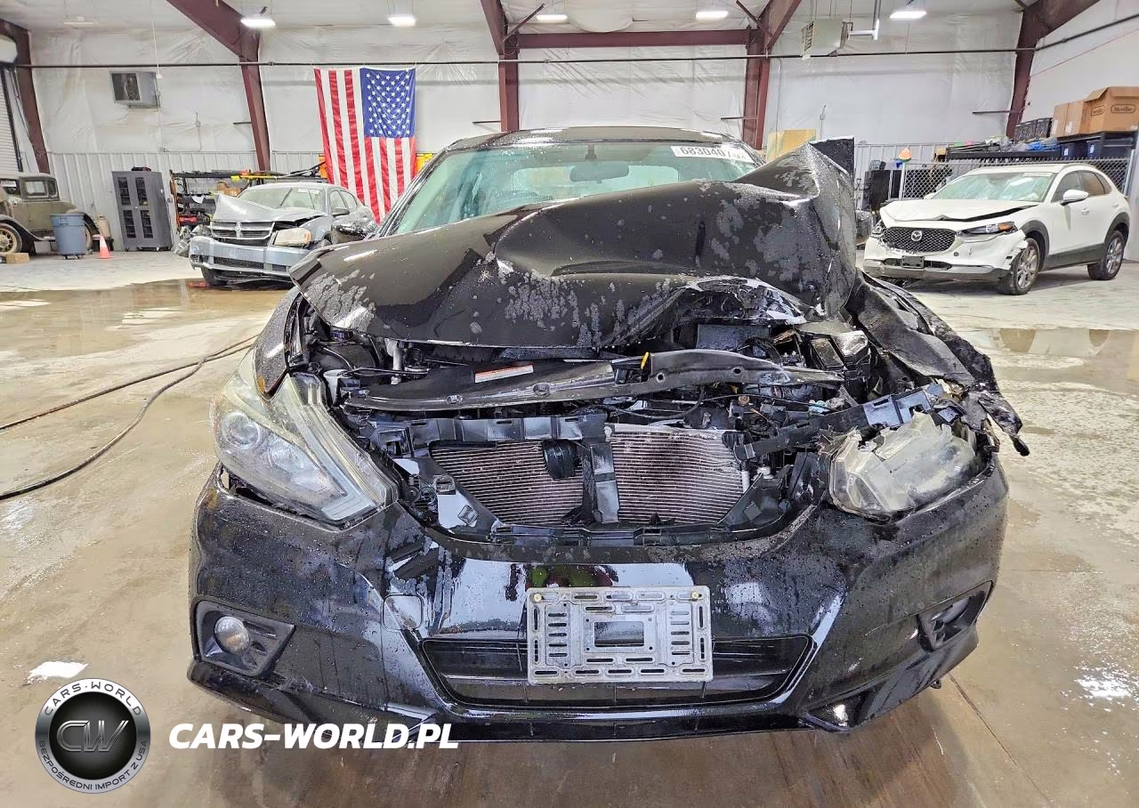 2017 Nissan Altima 2.5 Sr VIN:1N4AL3AP0HC138629 - 5