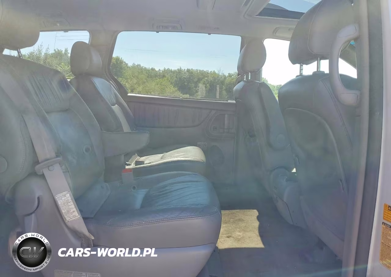 2008 Toyota Sienna Xle Limited VIN:5TDBK22C38S020158 - 11