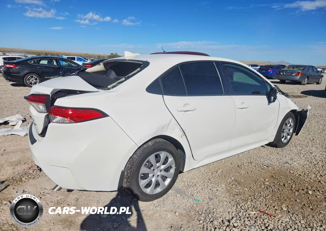 2025 Toyota Corolla Hybrid Le VIN:JTDBCMFE6S3094185 - 3