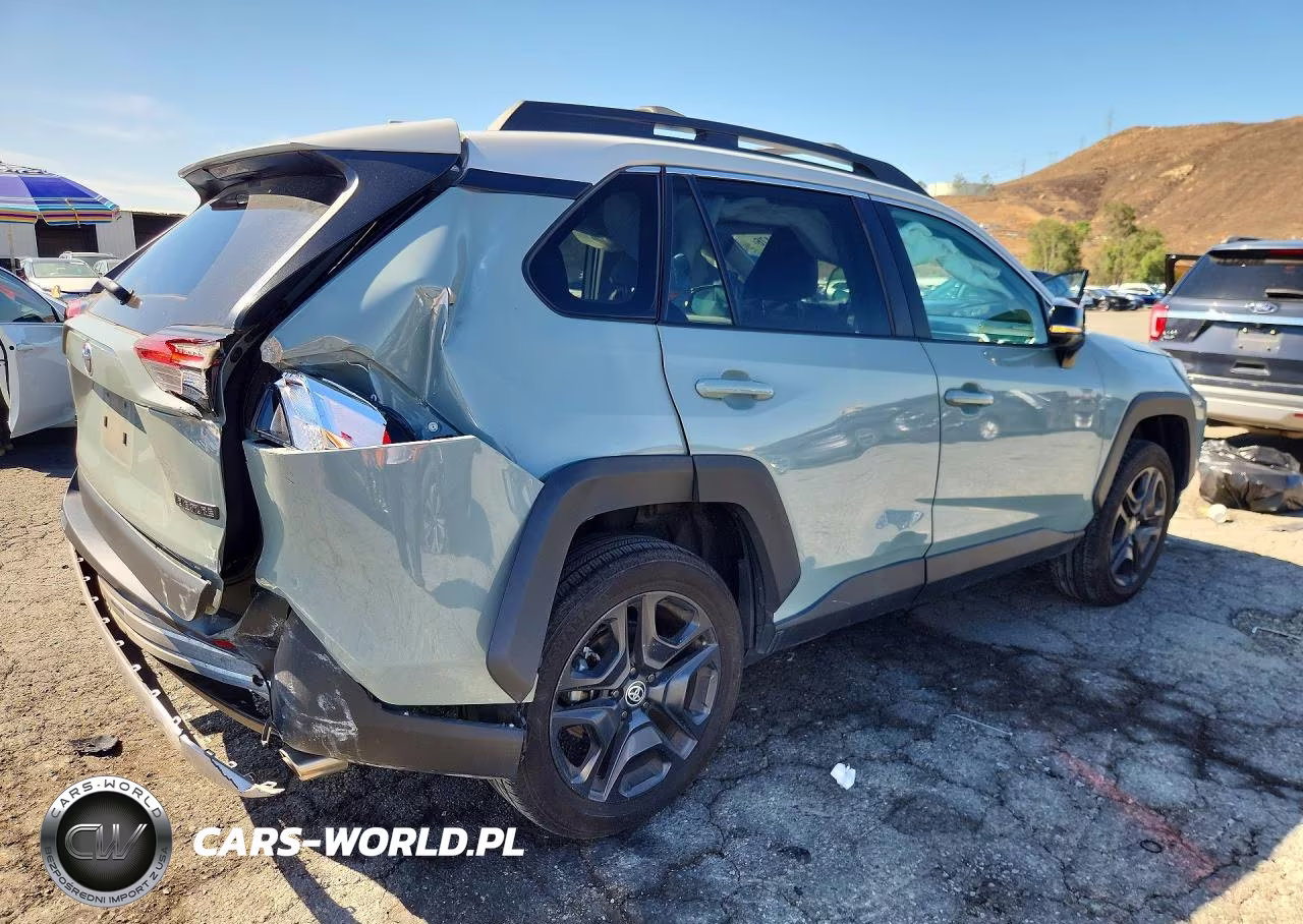 2022 Toyota Rav4 Adventure VIN:2T3J1RFV4NW250756 - 3