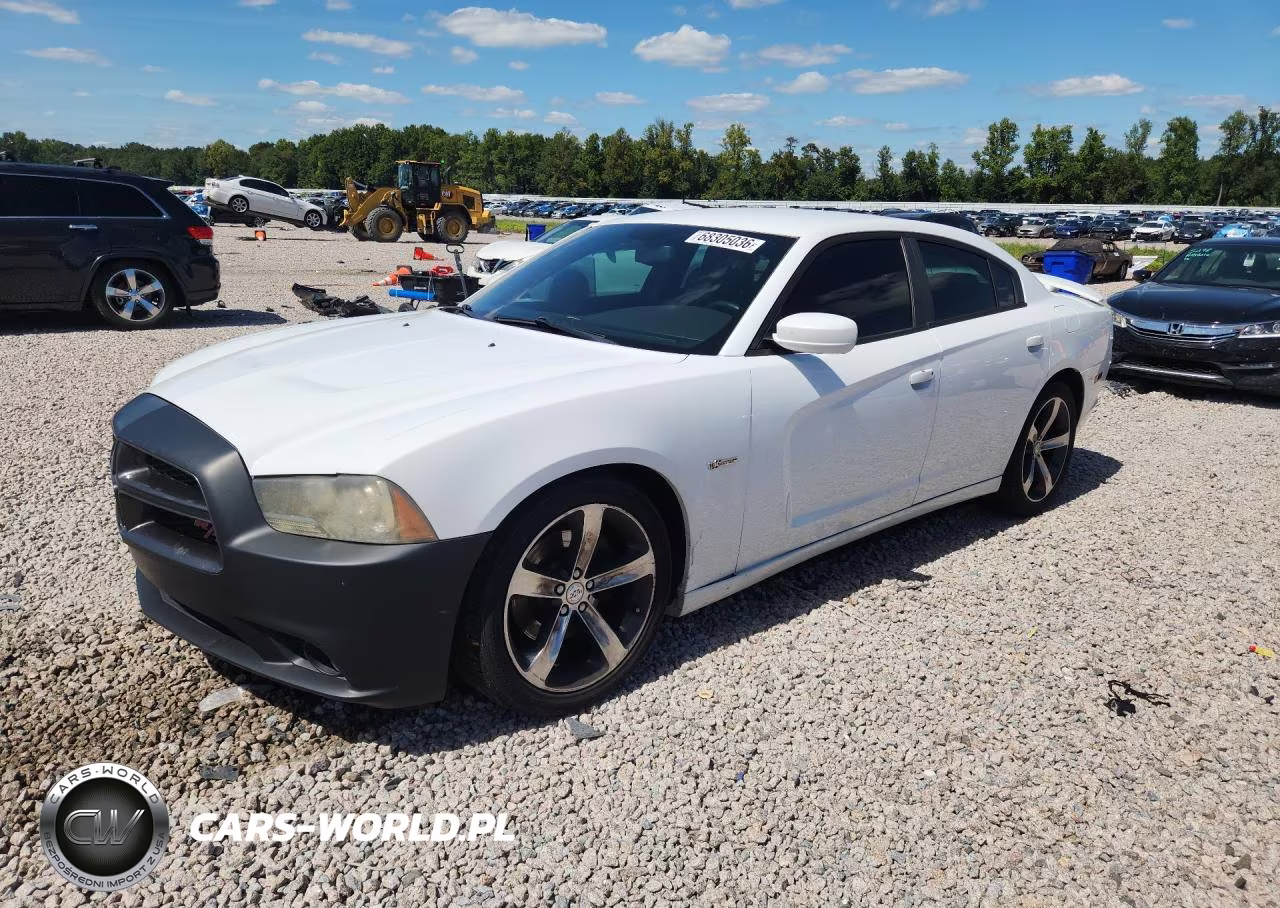 2014 Dodge Charger R-T – zdjęcie 1 z 12