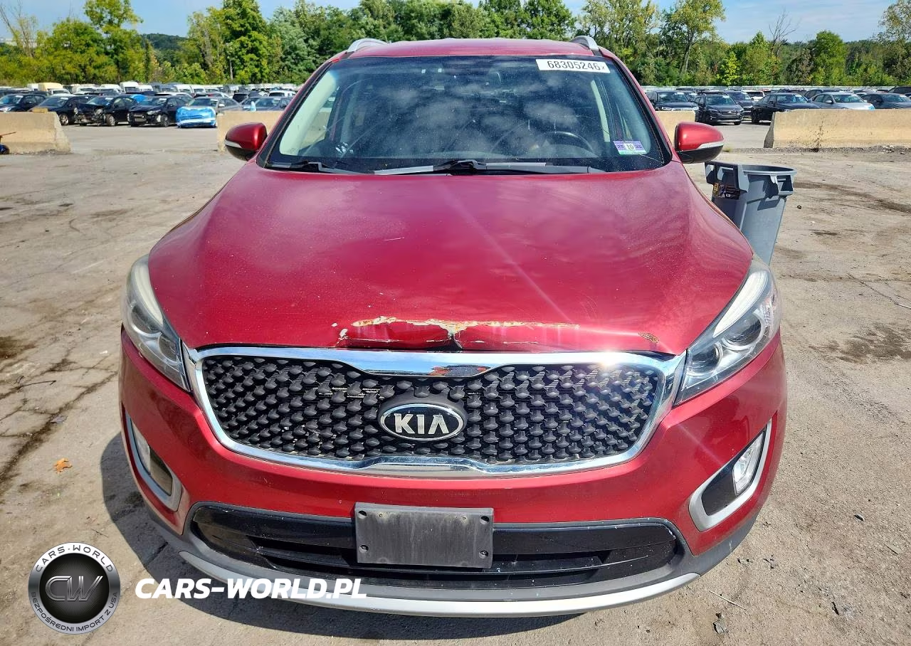 2018 Kia Sorento VIN:5XYPHDA56JG366775 - 5
