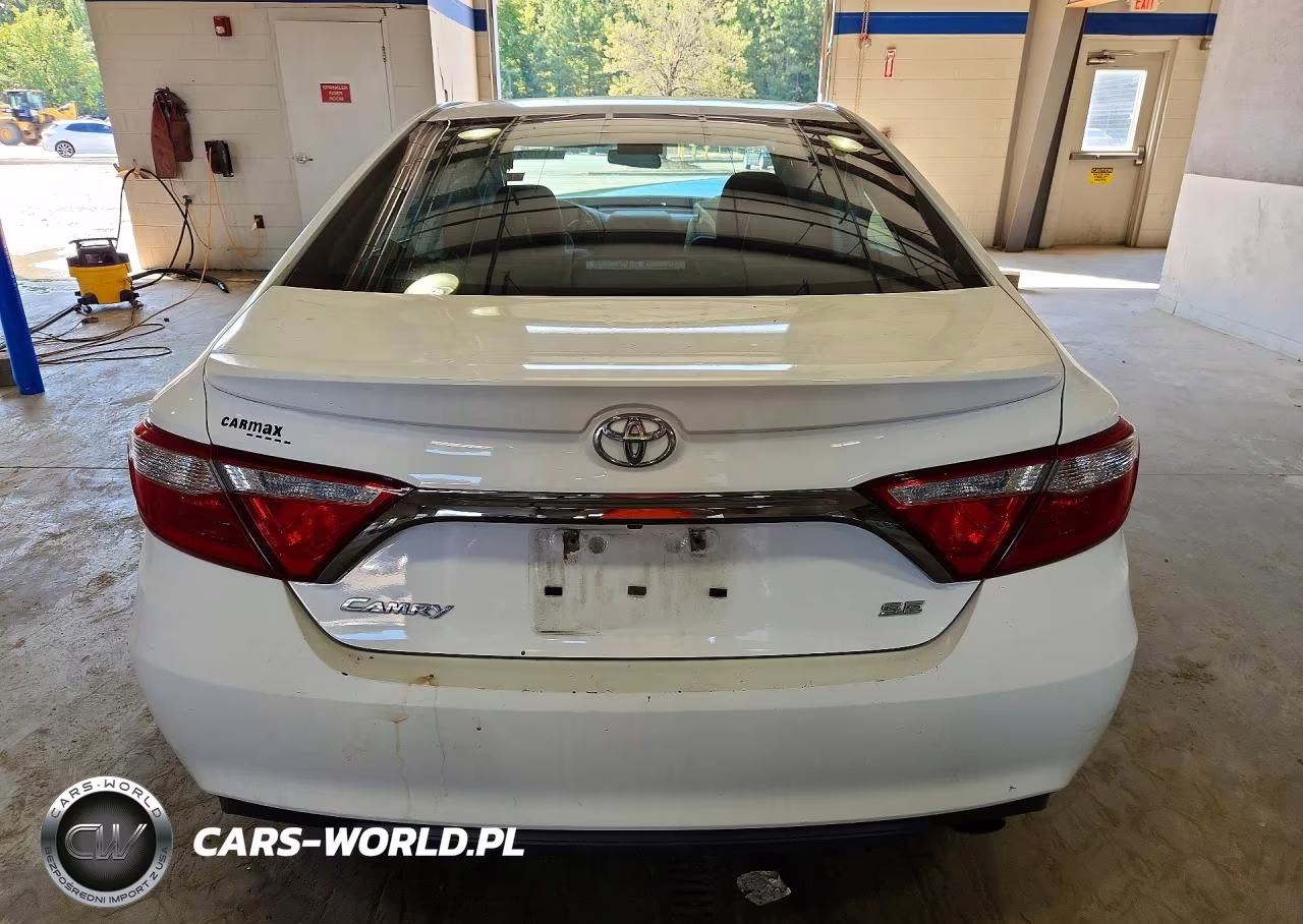 2017 Toyota Camry Se VIN:4T1BF1FK1HU695188 - 6