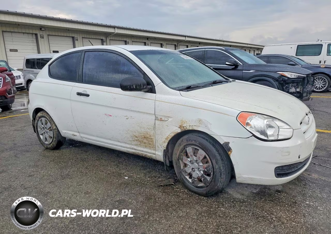 2011 Hyundai Accent Gl VIN:KMHCM3ACXBU188545 - 4
