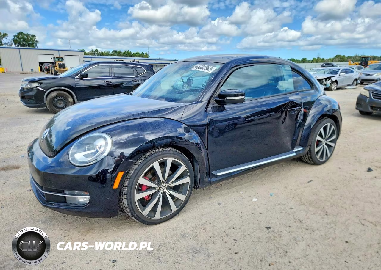 2012 Volkswagen Beetle Turbo – zdjęcie 1 z 12