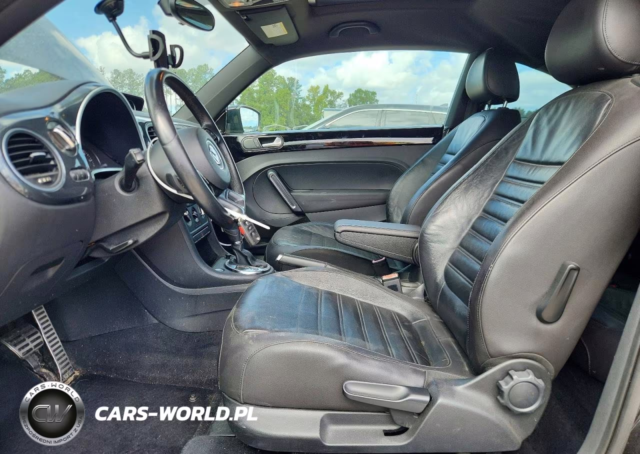 2012 Volkswagen Beetle Turbo VIN:3VWVA7ATXCM660520 - 7
