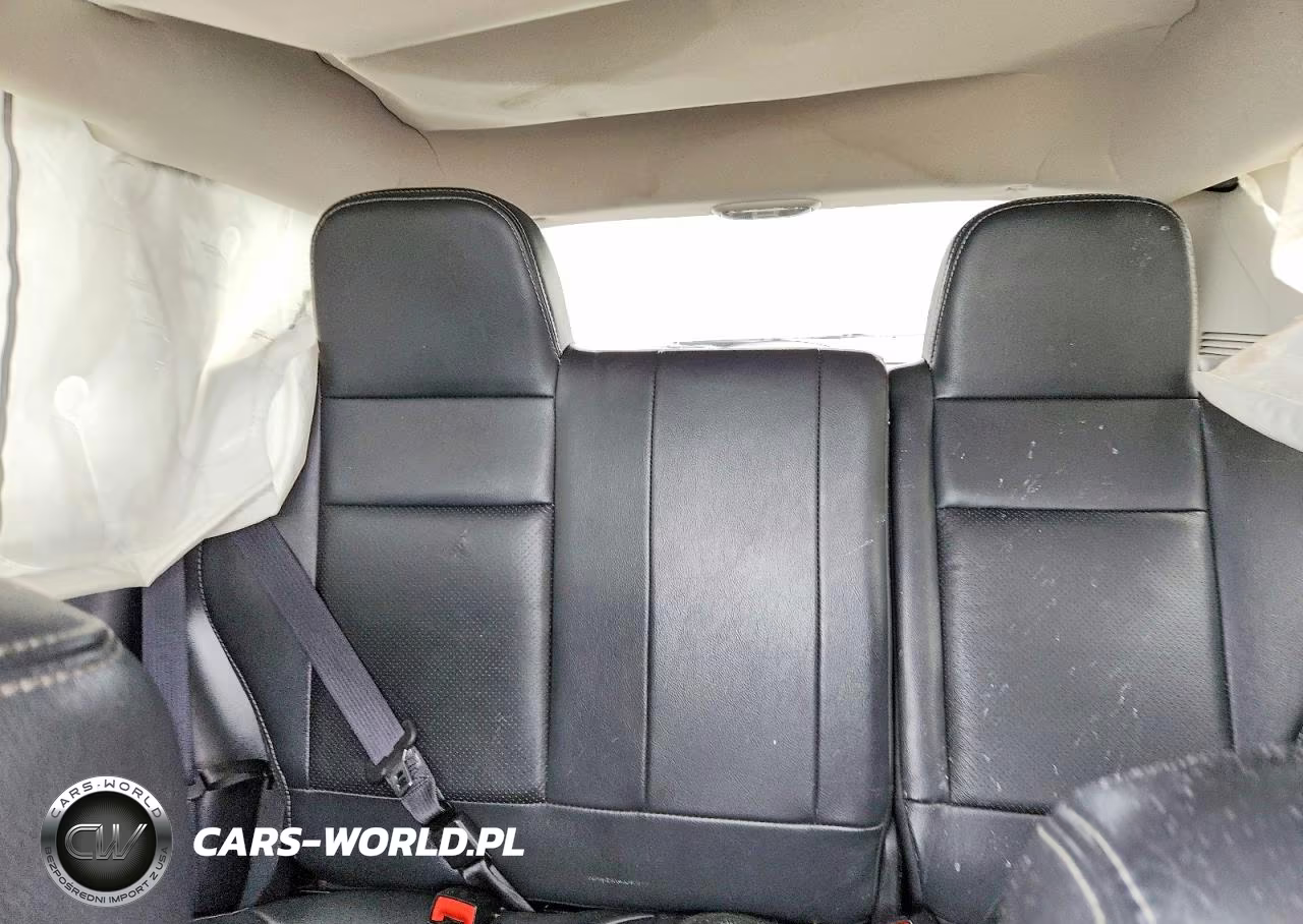 2015 Jeep Compass Latitude VIN:1C4NJDEB7FD143212 - 10