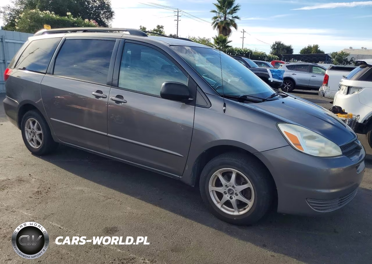 2005 Toyota Sienna Le 7 Passenger VIN:5TDZA23C15S256786 - 4