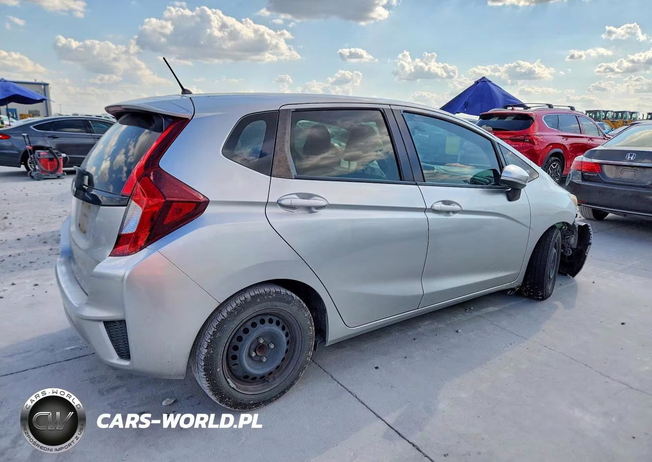 2016 Honda Fit Lx VIN:JHMGK5H54GX015526 - 3