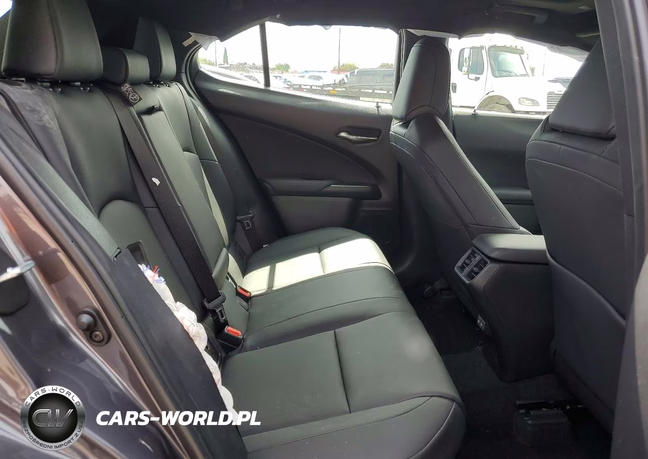 2026 Lexus Ux 300H Premium VIN:JTHYBJAH7T2043796 - 10