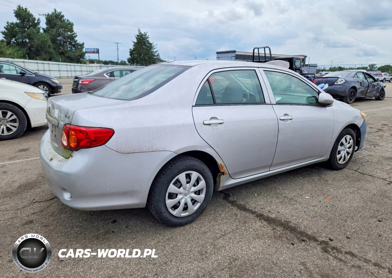 2010 Toyota Corolla Le VIN:1NXBU4EE2AZ298629 - 3
