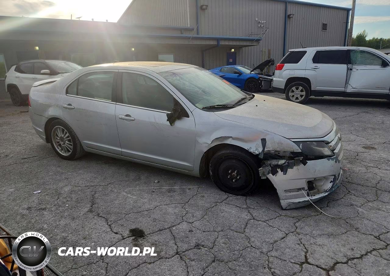 2010 Ford Fusion VIN:3FAHP0HA4AR201953 - 4