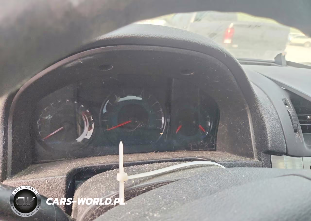 2010 Ford Fusion VIN:3FAHP0HA4AR201953 - 9