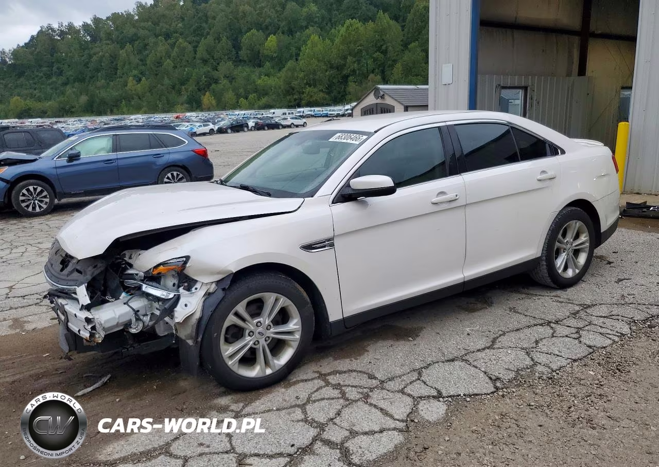 2018 Ford Taurus Sel VIN:1FAHP2H81JG108940 - 1