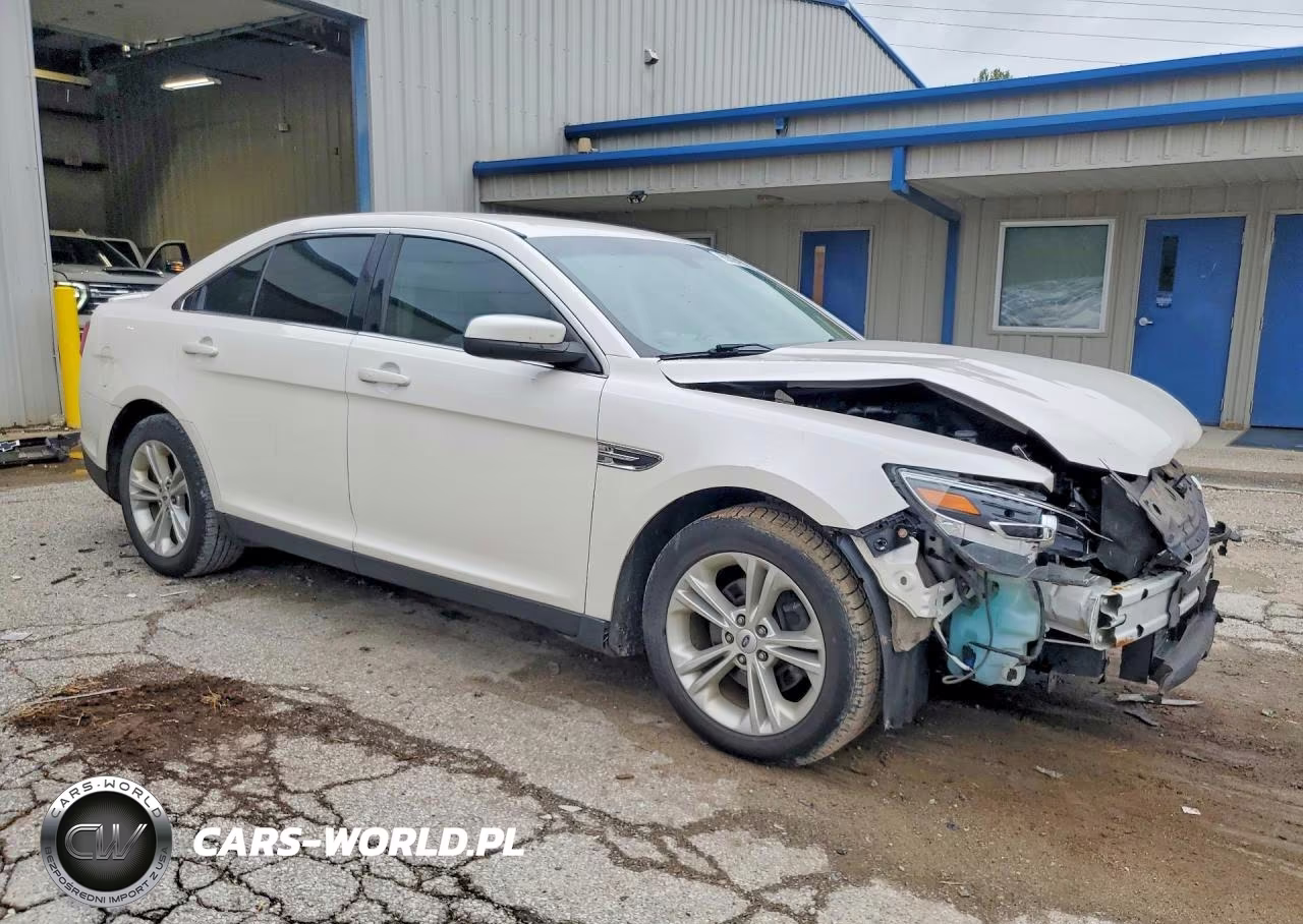 2018 Ford Taurus Sel VIN:1FAHP2H81JG108940 - 4