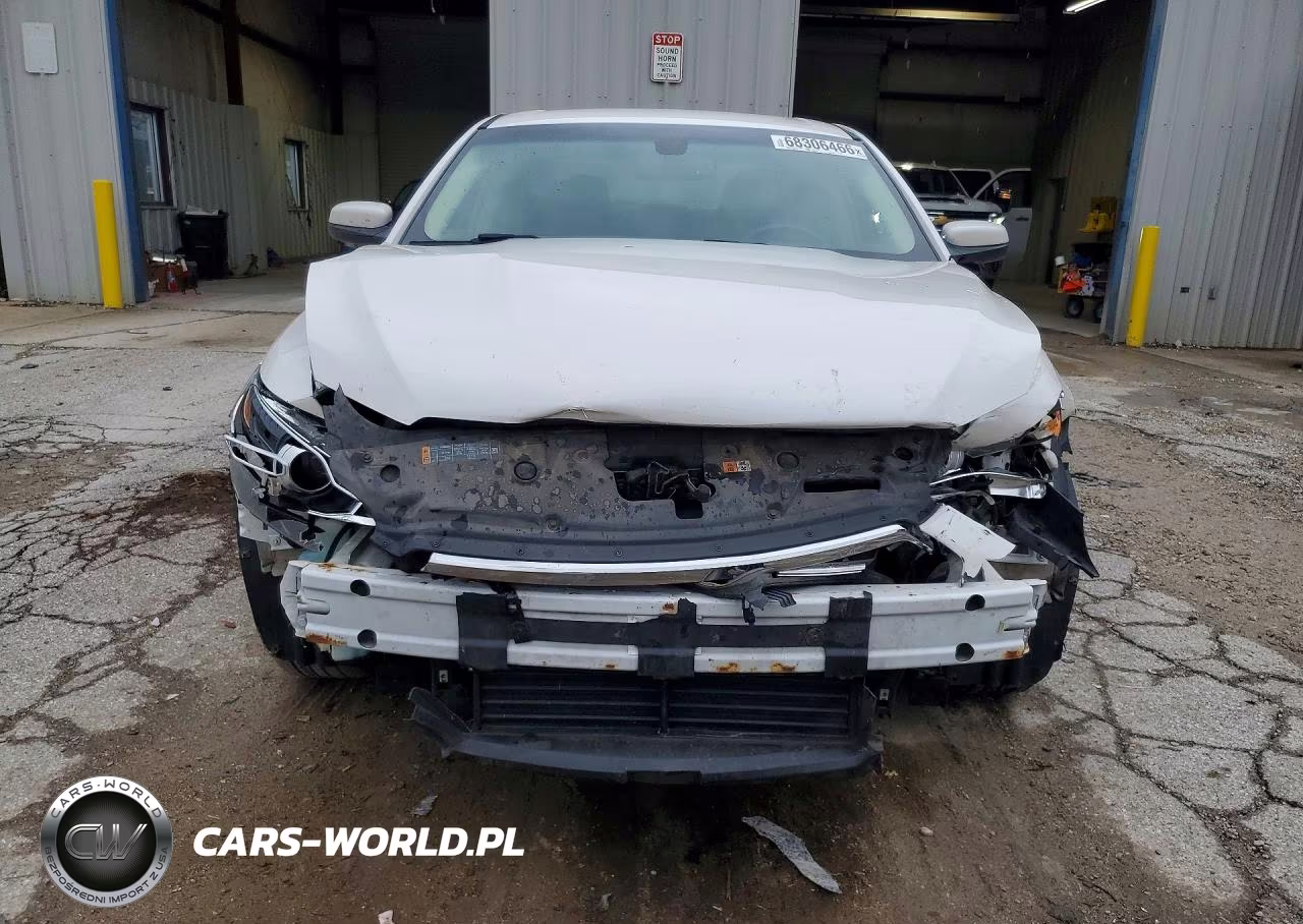 2018 Ford Taurus Sel VIN:1FAHP2H81JG108940 - 5