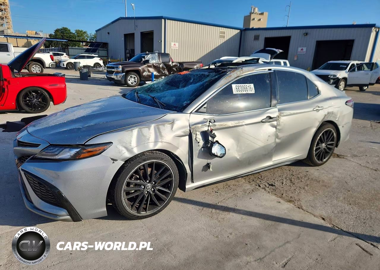2021 Toyota Camry Xse