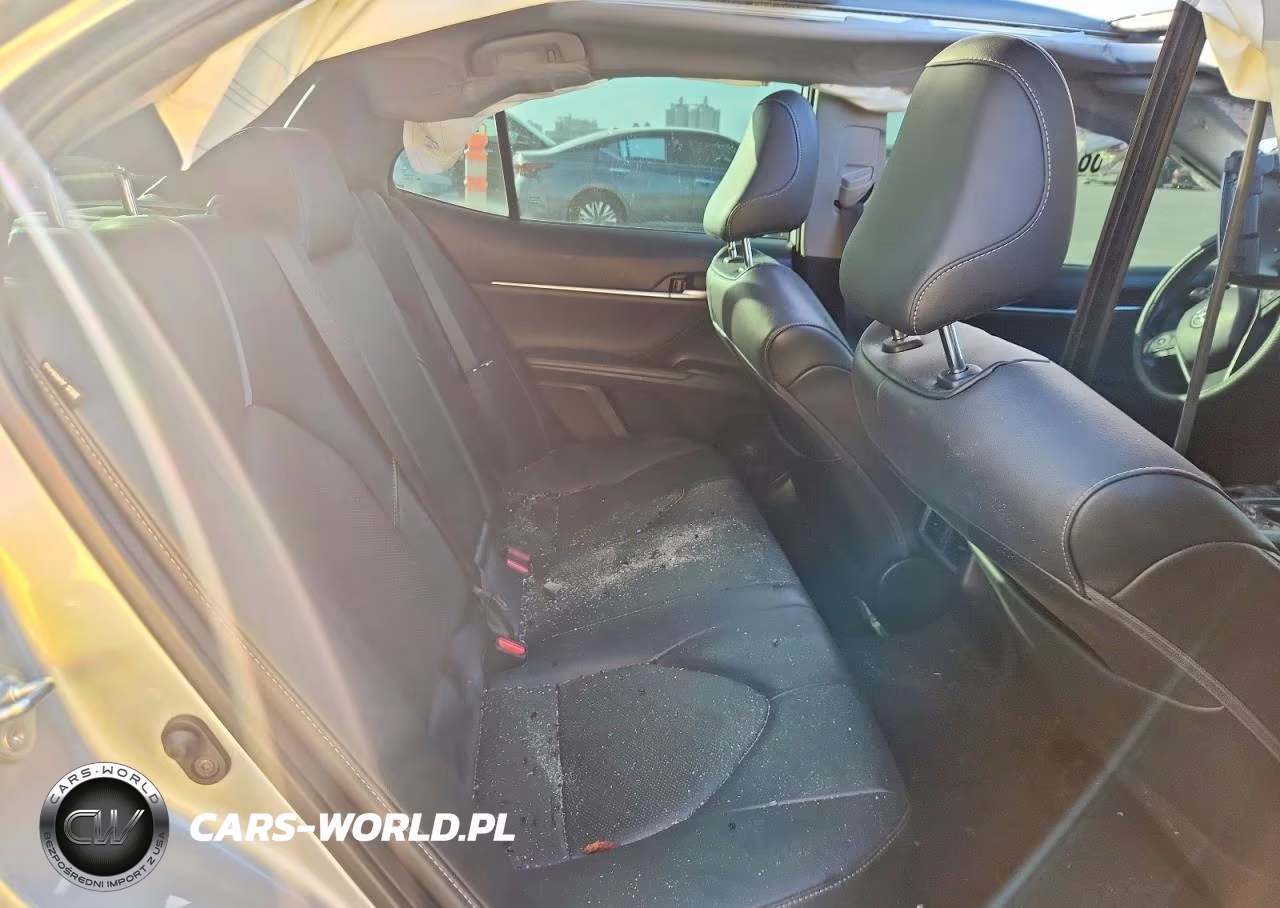 2021 Toyota Camry Xse VIN:4T1K61AK2MU444231 - 10