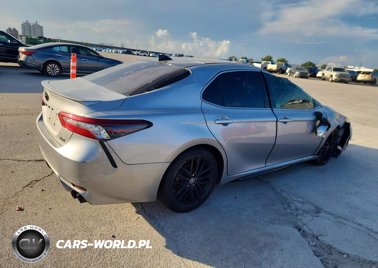 2021 Toyota Camry Xse VIN:4T1K61AK2MU444231 - 3