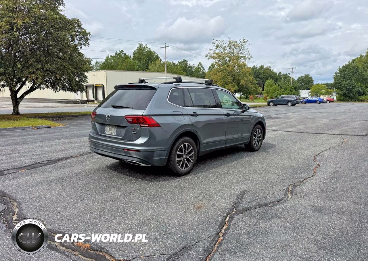 2019 Volkswagen Tiguan Se VIN:3VV2B7AX8KM016908 - 4