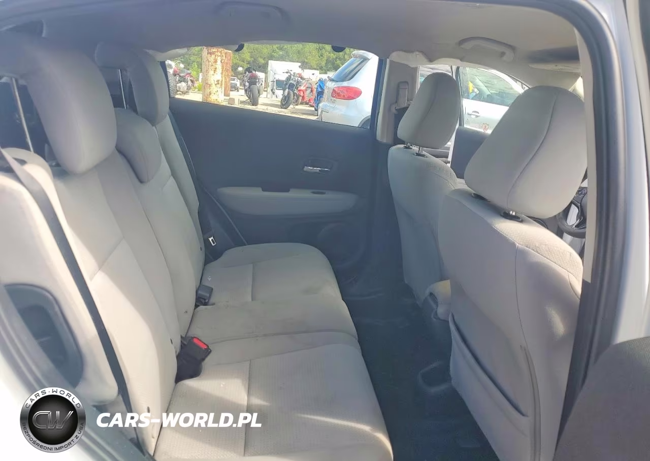 2019 Honda Hr-V Lx VIN:3CZRU5H35KM702090 - 10