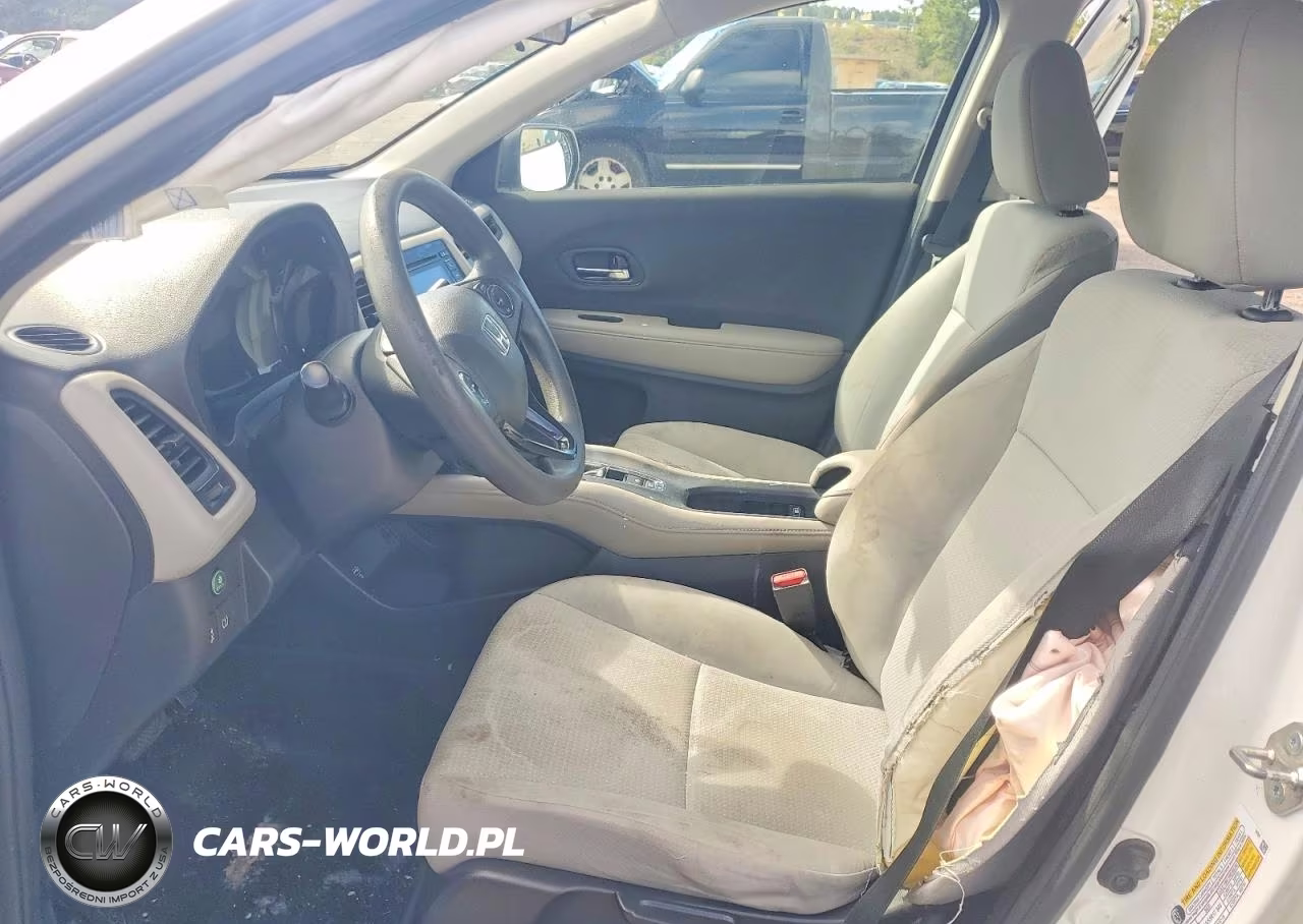 2019 Honda Hr-V Lx VIN:3CZRU5H35KM702090 - 7