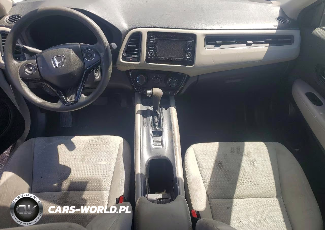 2019 Honda Hr-V Lx VIN:3CZRU5H35KM702090 - 8