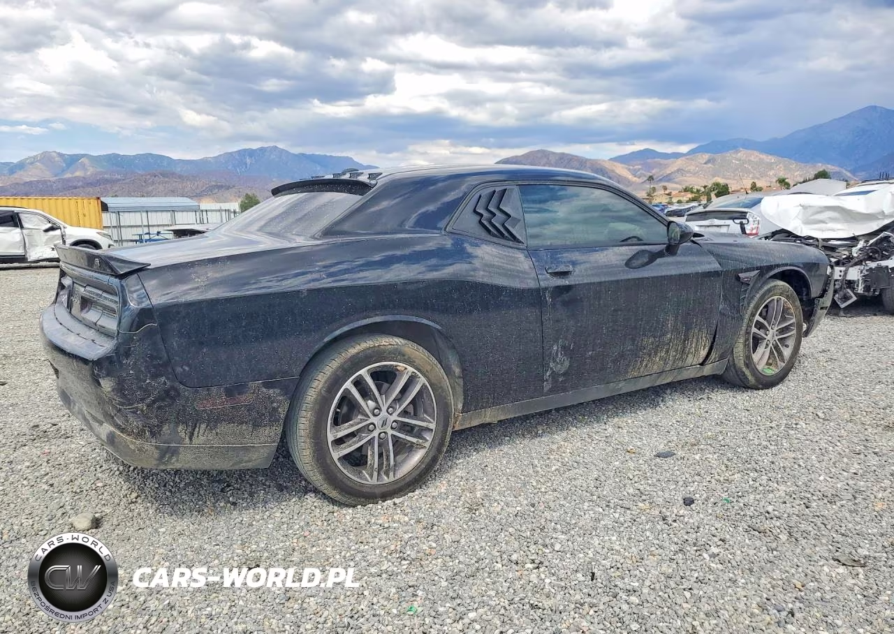 2019 Dodge Challenger Sxt VIN:2C3CDZGGXKH532268 - 3
