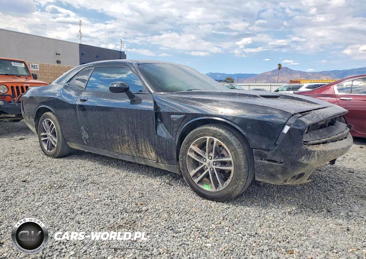 2019 Dodge Challenger Sxt VIN:2C3CDZGGXKH532268 - 4