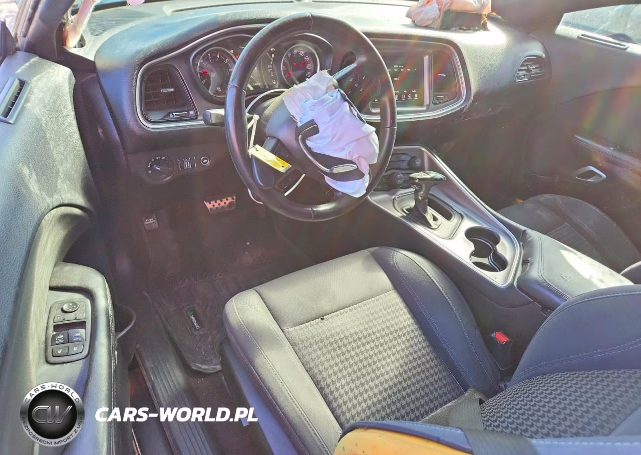 2019 Dodge Challenger Sxt VIN:2C3CDZGGXKH532268 - 8
