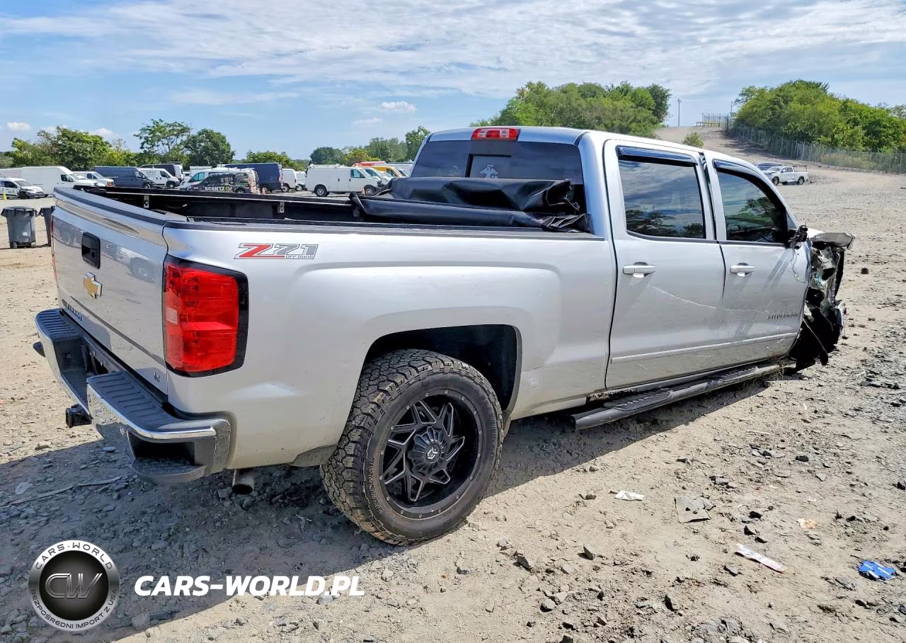 2015 Chevrolet Silverado K1500 Lt VIN:3GCUKREC7FG233946 - 3