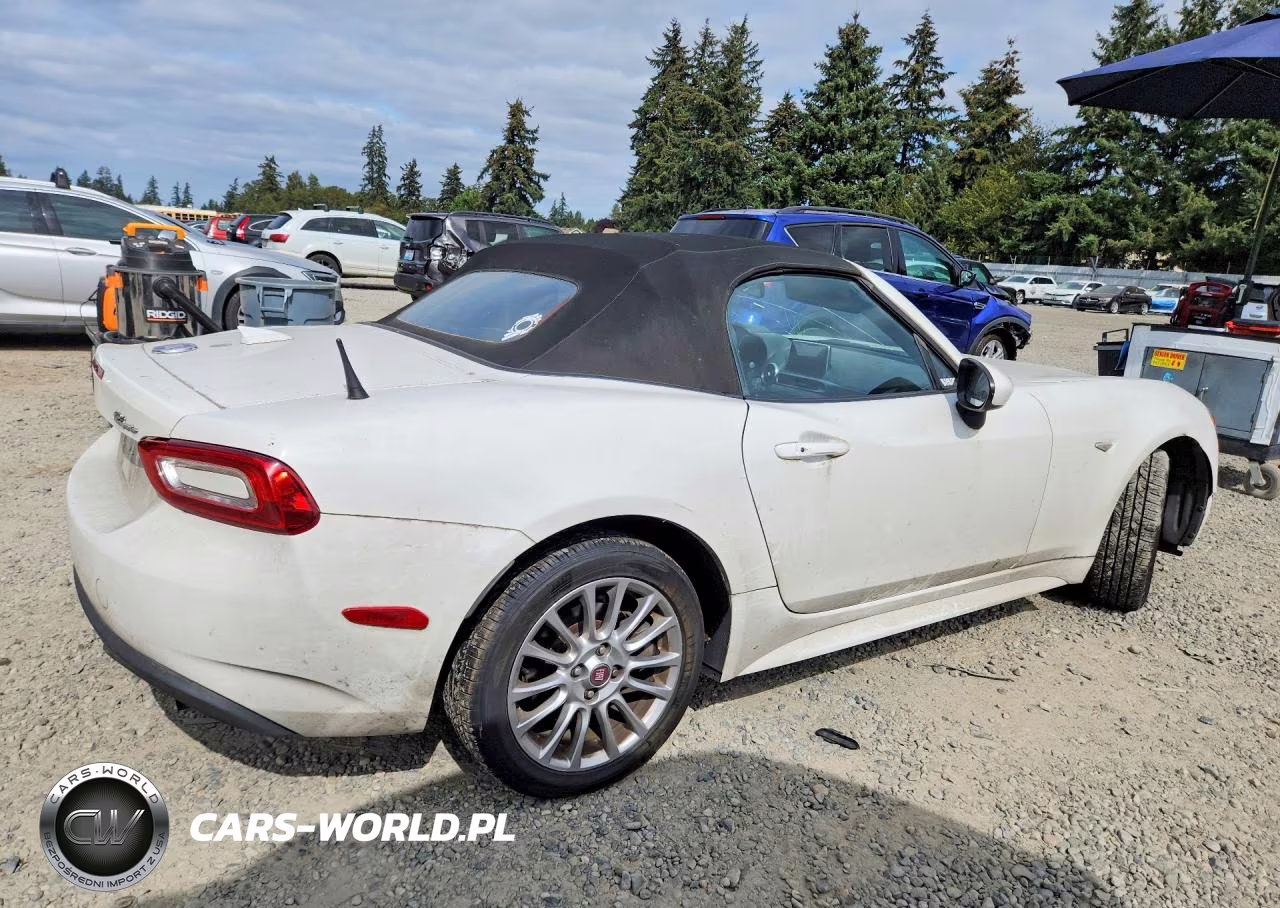 2020 Fiat 124 Spider Classica VIN:JC1NFAEK9L0145592 - 3