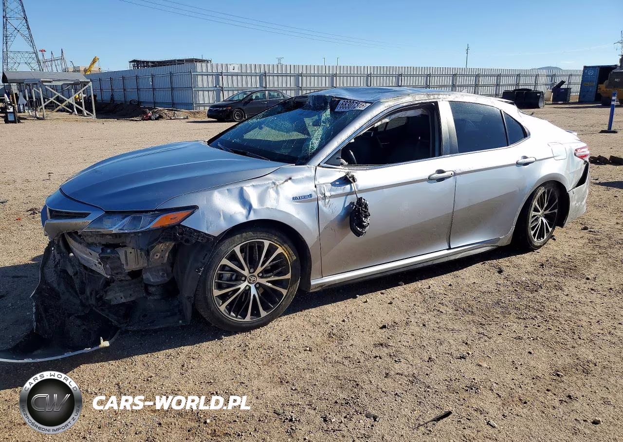 2020 Toyota Camry Se
