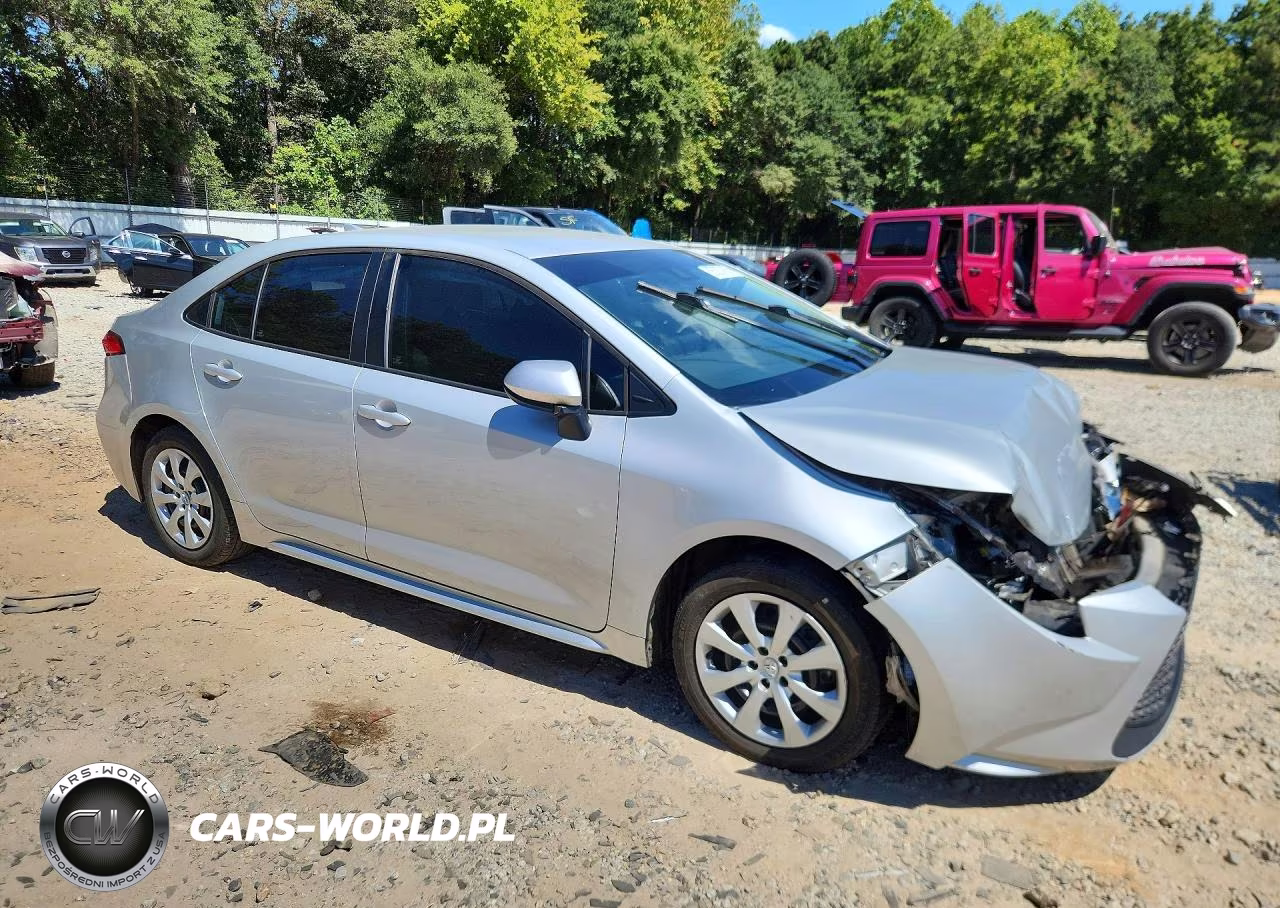 2022 Toyota Corolla Le VIN:5YFEPMAE0NP285704 - 4