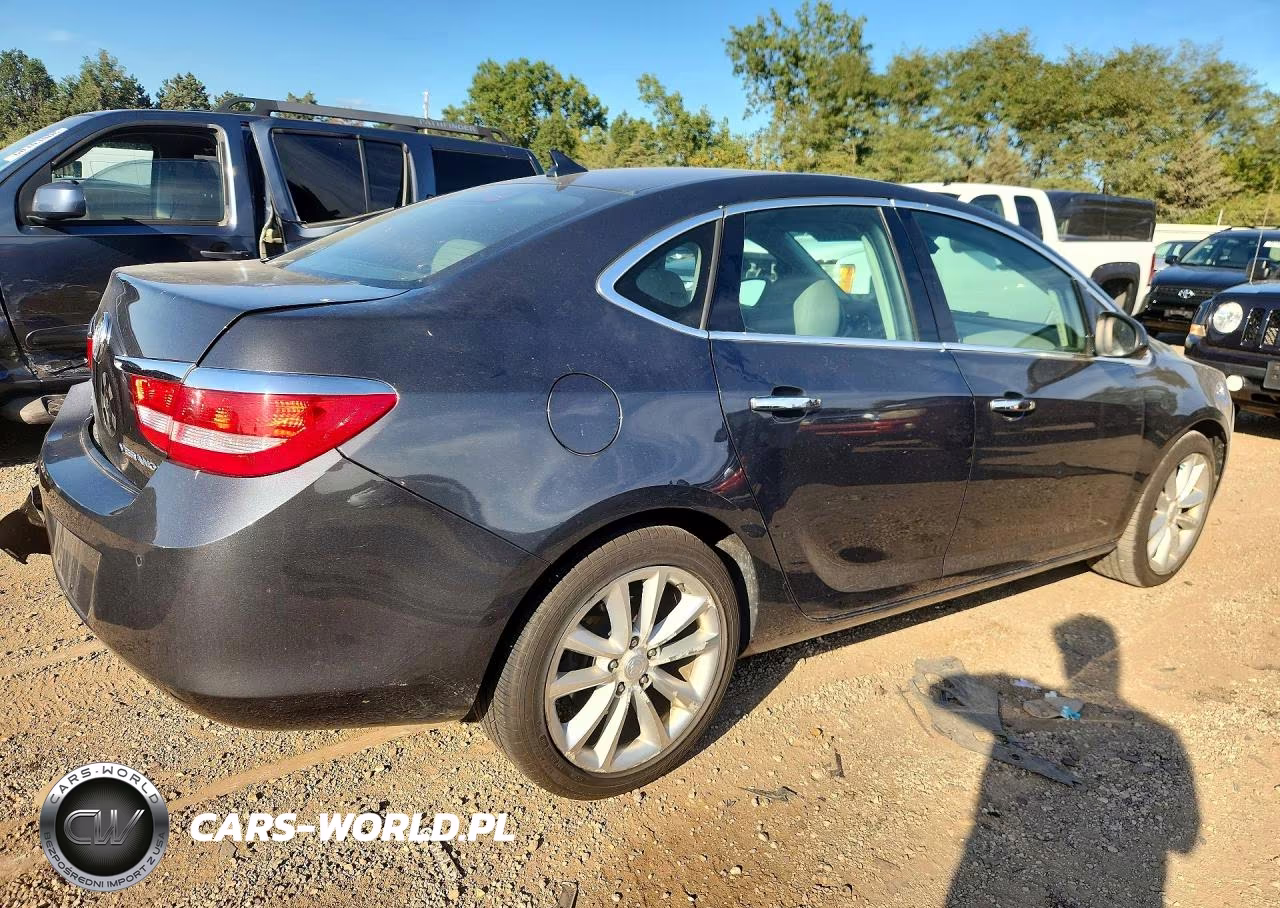 2013 Buick Verano Convenience VIN:1G4PR5SK6D4140774 - 3