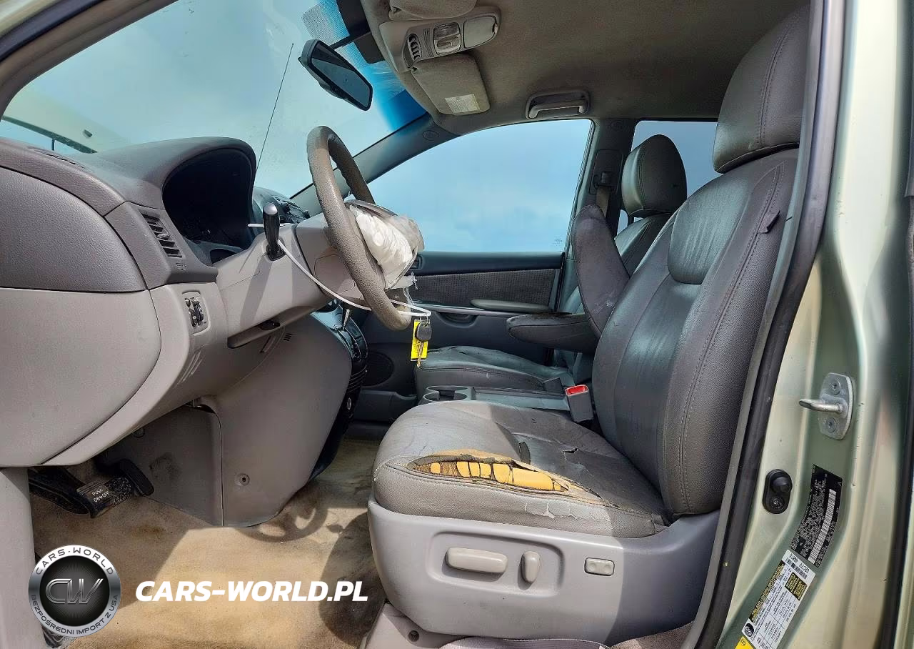 2010 Toyota Sienna Le 7-Passenger VIN:5TDKK4CC2AS299943 - 7