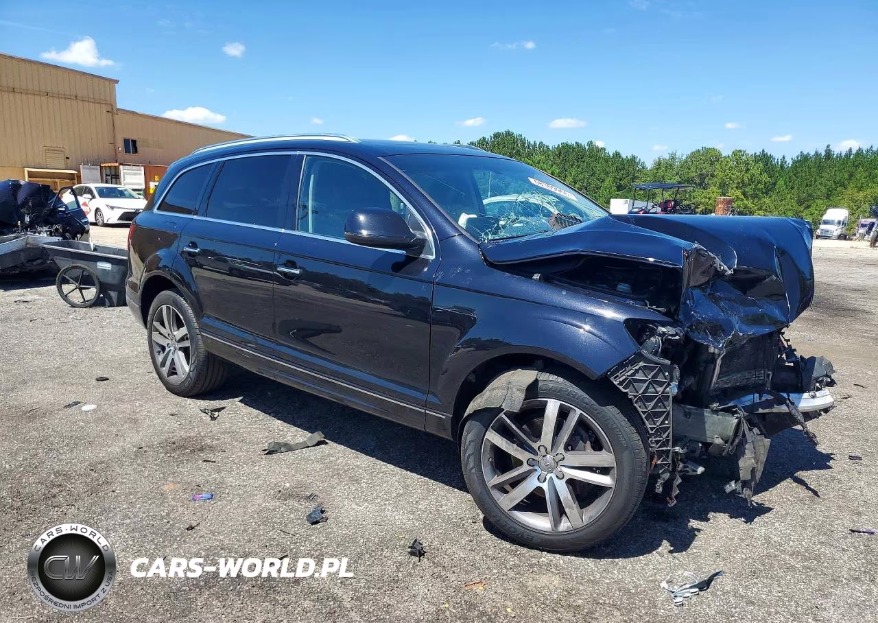 2013 Audi Q7 Premium Plus VIN:WA1LGAFE0DD009355 - 4