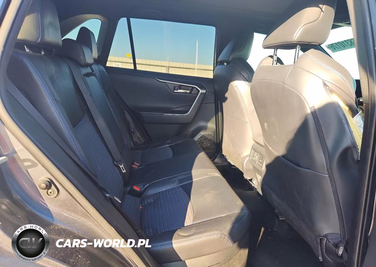 2019 Toyota Rav4 Xse VIN:JTMEWRFV3KD521463 - 11