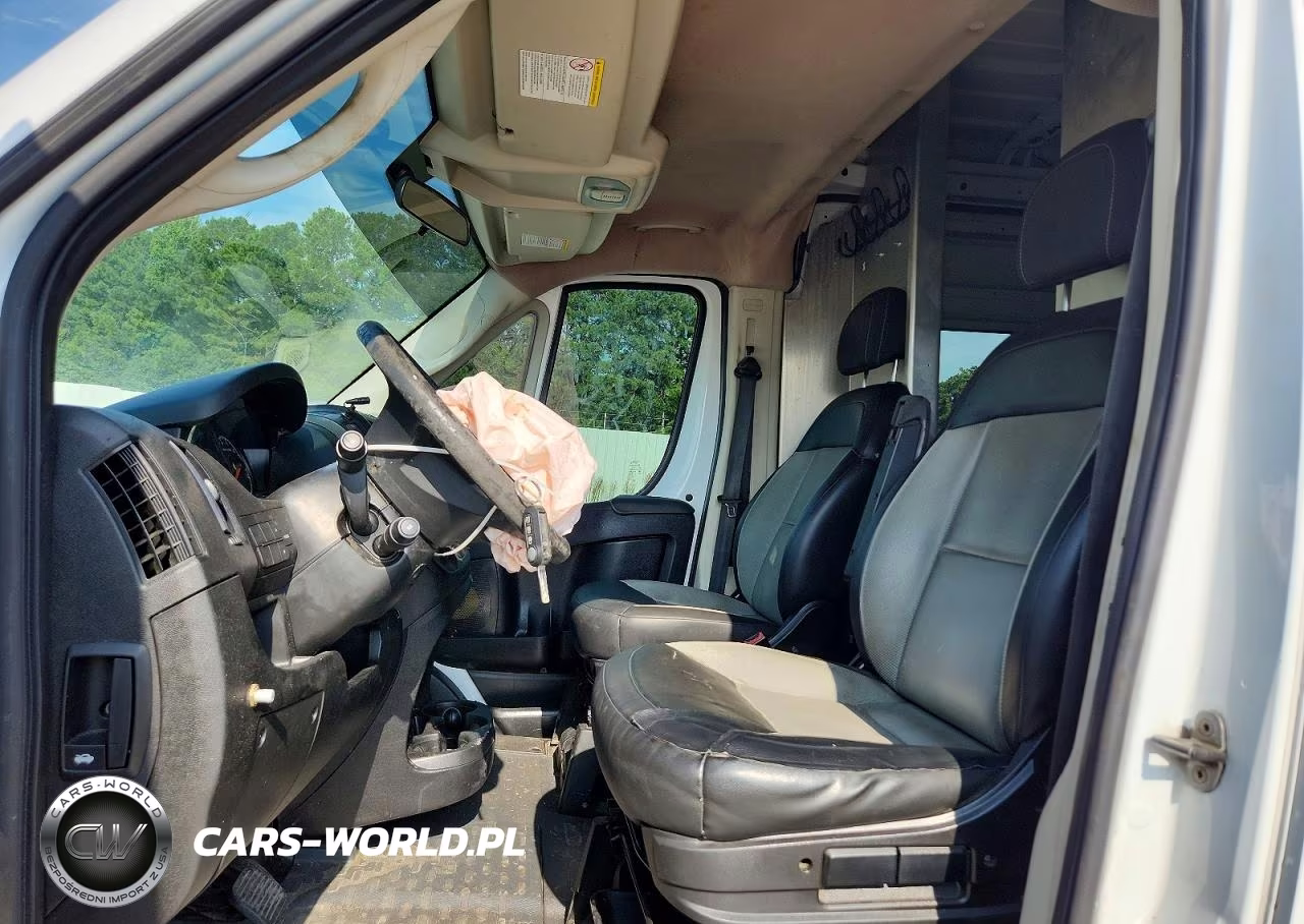 2018 Ram Promaster 2500 Delivery Van VIN:3C6TRVDG1JE144311 - 7