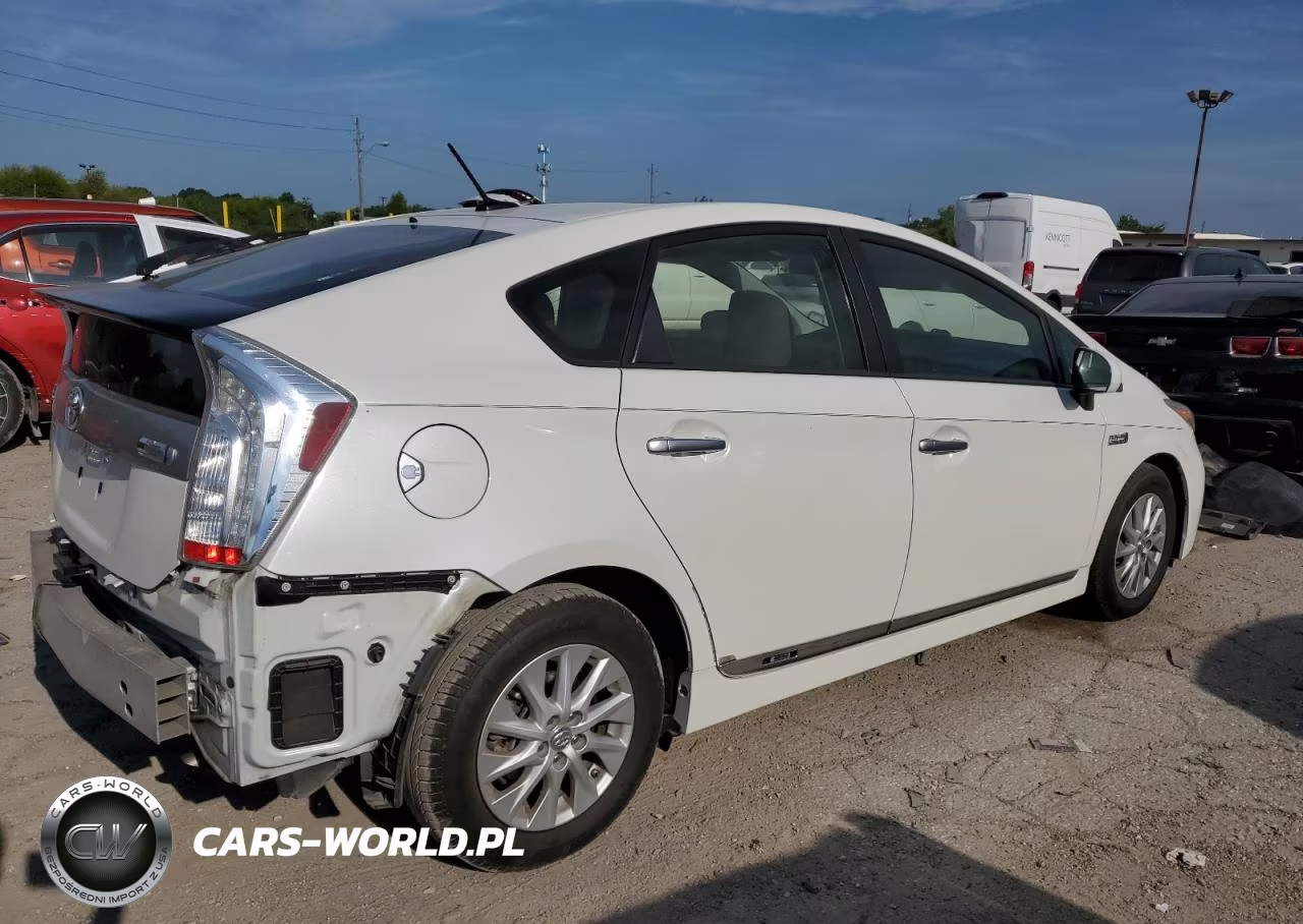 2013 Toyota Prius Plug-In VIN:JTDKN3DP1D3041017 - 3