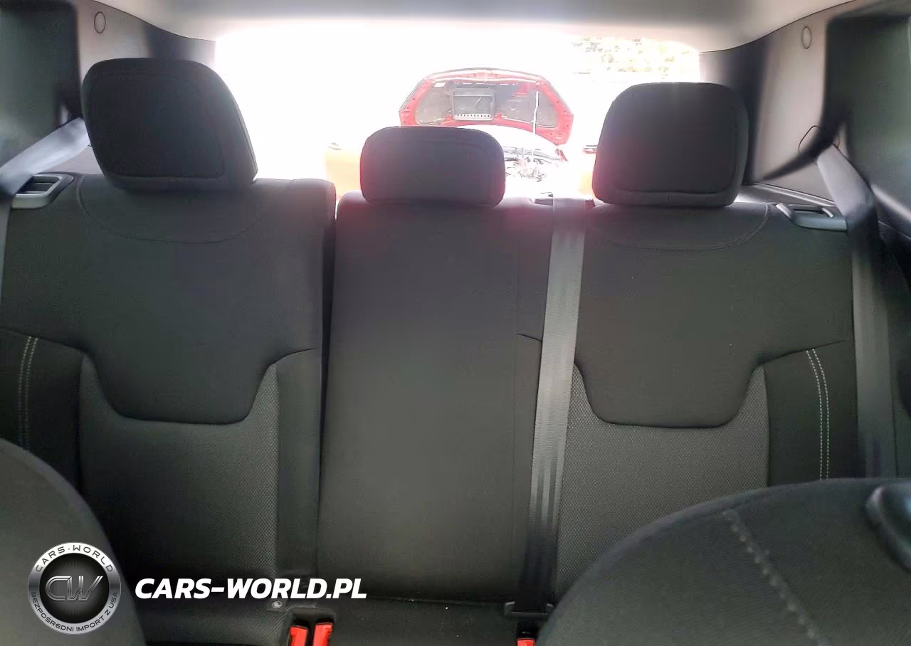 2021 Jeep Renegade Sport VIN:ZACNJDAB8MPM32259 - 10