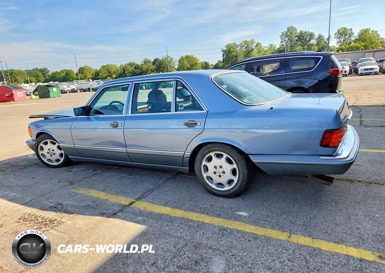 1988 Mercedes-Benz 560 Sel VIN:WDBCA39DXJA369007 - 2